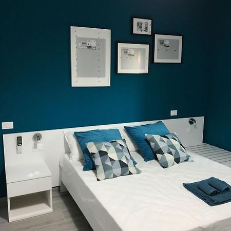 B&B Luxury Apartments Пульсано Екстер'єр фото