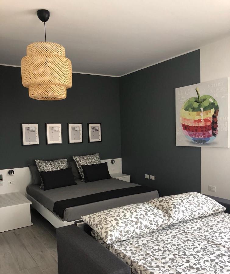 B&B Luxury Apartments Пульсано Екстер'єр фото
